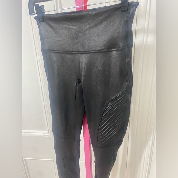 NWOT Spanx Faux Leather Moto Leggings - Picture 7 of 8